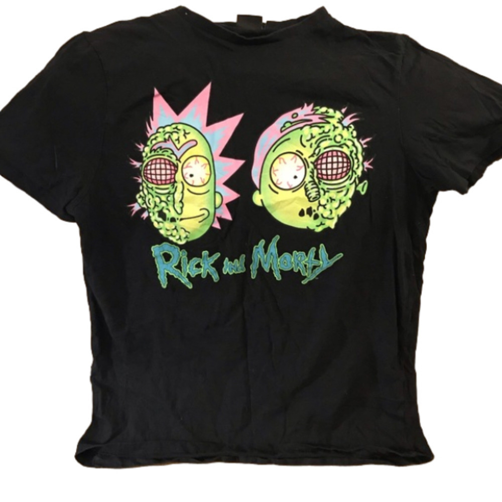 RICK and Morty T-shirt. Men’s size large. Black. Unisex.